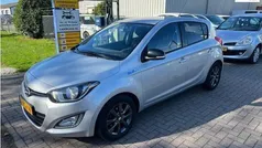 Grijs Gebruikt 2014 Hyundai i20 GO! Hatchback | € 3.450 (Eerlijke prijs)