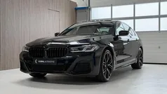 Zwart Gebruikt 2020 BMW 545e Executive Sedan | € 43.990 (Eerlijke prijs)