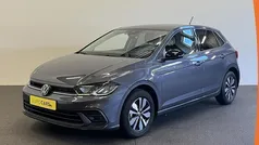 Grijs Gebruikt 2024 VW Polo Goal Hatchback | € 25.640 (Eerlijke prijs)
