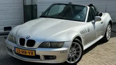 Grijs, metallic lak Gebruikt 2001 BMW Z3 Sport Line Cabriolet | € 4.300 (Super prijs)