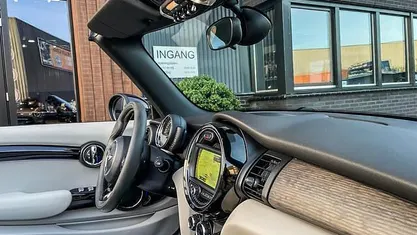 Zwart Occasion 2017 Mini Cooper S Cabriolet Chili Cabriolet | € 21.950 (Eerlijke prijs)