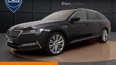 Gebruikt 2023 Skoda Superb LAURIN & KLEMENT Stationwagen | € 32.950 (Eerlijke prijs)