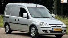 Zilver Gebruikt 2010 Opel Combo MPV | € 4.000 (Eerlijke prijs)