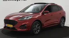 Rood Gebruikt 2021 Ford Kuga ST-Line X SUV | € 26.435 (Eerlijke prijs)
