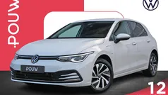 Gebruikt 2022 VW Golf VIII Style Hatchback | € 24.250 (Goede deal)