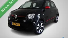 Zwart Gebruikt 2016 Renault Twingo Collection Hatchback | € 5.950 (Eerlijke prijs)