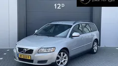Grijs Gebruikt 2011 Volvo V50 Stationwagen | € 4.445 (Eerlijke prijs)