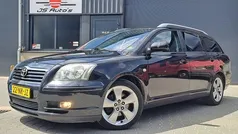 Zwart Gebruikt 2003 Toyota Avensis Executive Stationwagen | € 3.450 (Eerlijke prijs)