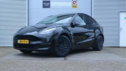 Zwart Gebruikt 2023 Tesla Model Y Long Range AWD SUV | € 39.999 (Eerlijke prijs)