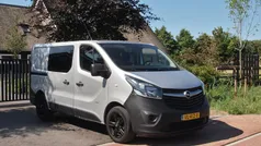 Grijs Gebruikt 2015 Opel Vivaro Edition Van | € 8.231 (Goede deal)