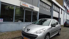Grijs Gebruikt 2012 Peugeot 206+ Access Hatchback | € 3.950 (Eerlijke prijs)