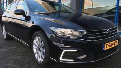 Occasion VW Passat Business 218 PK (160 kW) 2021 Zwart Stationwagen