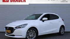 Gebruikt 2021 Mazda 2 Luxury Hatchback | € 16.700 (Eerlijke prijs)