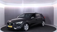 Zwart Gebruikt 2021 Seat Leon FR Hatchback | € 20.849 (Eerlijke prijs)