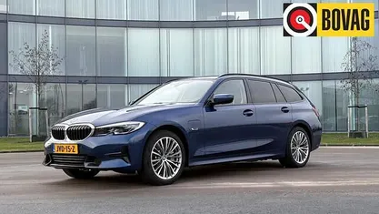 Occasion 2021 BMW 330 Executive Stationwagen | € 32.880 (Super prijs)