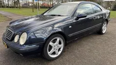 Mercedes 320