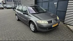 Gebruikt 2004 Renault Mégane GrandTour Basis Stationwagen | € 899 (Eerlijke prijs)