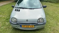 Gebruikt 2000 Renault Twingo Authentique Hatchback | € 888 (Eerlijke prijs)
