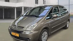 Bruin Gebruikt 2010 Citroën Xsara Picasso MPV | € 2.995