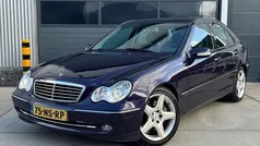 Paars Gebruikt 2004 Mercedes C200 Avantgarde Sedan | € 3.599 (Goede deal)