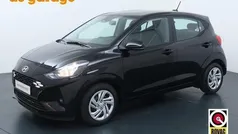 Zwart Gebruikt 2023 Hyundai i10 Comfort Hatchback | € 13.540 (Goede deal)
