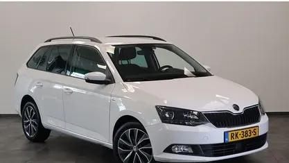 Wit Gebruikt 2018 Skoda Fabia Drive Stationwagen | € 13.550 (Eerlijke prijs)