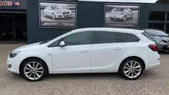 Wit Gebruikt 2011 Opel Astra Sport Stationwagen | € 2.495 (Goede deal)