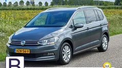 Gebruikt 2018 VW Touran Highline MPV | € 22.995 (Eerlijke prijs)