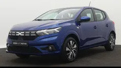 Gebruikt 2025 Dacia Sandero Expression Hatchback | € 21.950 (Eerlijke prijs)