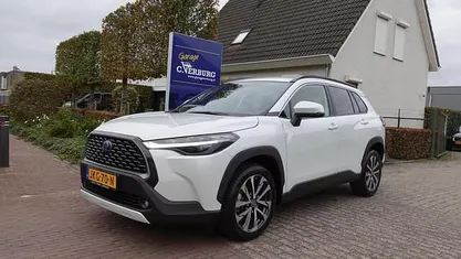 Occasion 2023 Toyota Corolla Cross SUV | € 33.950 (Eerlijke prijs)