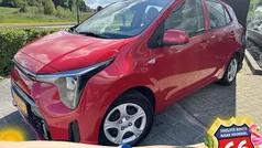 Signal red Gebruikt 2024 Kia Picanto Hatchback | € 17.800 (Eerlijke prijs)