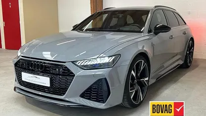 Grijs, metallic lak Gebruikt 2020 Audi RS6 Stationwagen | € 89.995 (Goede deal)