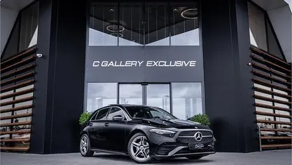 Occasion 2024 Mercedes A180 AMG line Hatchback | € 35.495 (Eerlijke prijs)