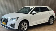 Wit Gebruikt 2024 Audi Q2 Basis SUV | € 29.995 (Goede deal)
