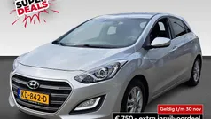 Grijs Gebruikt 2016 Hyundai i30 GO! Hatchback | € 10.930 (Eerlijke prijs)