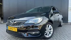 Zwart Gebruikt 2020 Opel Astra Stationwagen | € 8.995 (Eerlijke prijs)