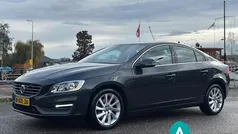 Grijs Gebruikt 2014 Volvo S60 Summum Sedan | € 12.750 (Eerlijke prijs)