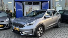 Grijs Gebruikt 2019 Kia Niro SUV | € 15.950 (Eerlijke prijs)