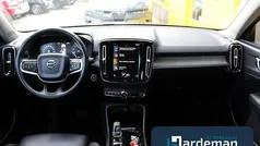 Zwart Gebruikt 2019 Volvo XC40 Inscription SUV | € 25.950 (Eerlijke prijs)