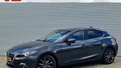 Grijs Gebruikt 2016 Mazda 3 Hatchback | € 10.400 (Goede deal)