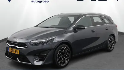 Occasion 2023 Kia Ceed GT-Line Hatchback | € 28.950 (Eerlijke prijs)