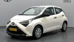 Wit Gebruikt 2019 Toyota Aygo Hatchback | € 9.245 (Eerlijke prijs)