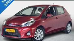 Gebruikt 2012 Toyota Yaris Hybrid Hatchback | € 10.950 (Eerlijke prijs)