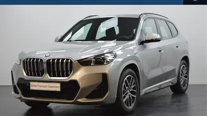 Grijs Gebruikt 2024 BMW X1 M Sport SUV | € 46.850 (Eerlijke prijs)