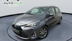 Grijs Gebruikt 2020 Toyota Yaris Comfort Hatchback | € 15.945 (Eerlijke prijs)