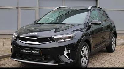 Occasion 2025 Kia Stonic SUV | € 24.945 (Eerlijke prijs)