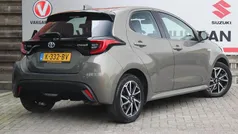 Groen Gebruikt 2020 Toyota Yaris Hybrid Hatchback | € 19.450 (Eerlijke prijs)