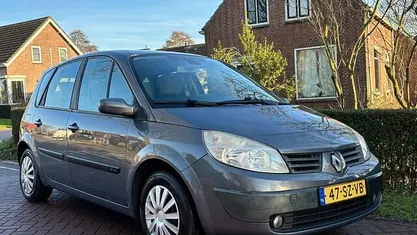 Occasion 2006 Renault Scénic II Dynamique MPV | € 1.149 (Eerlijke prijs)