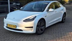Gebruikt 2020 Tesla Model 3 Standard Range Sedan | € 19.900 (Goede deal)