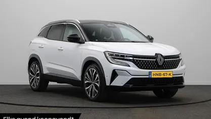 Gebruikt 2025 Renault Austral Iconic SUV | € 37.400 (Eerlijke prijs)